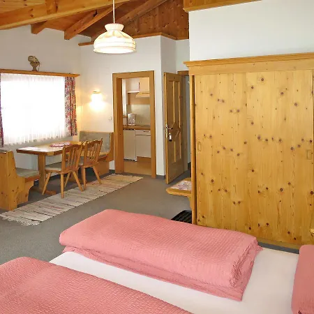 Haus Stabentheiner Appartement Längenfeld